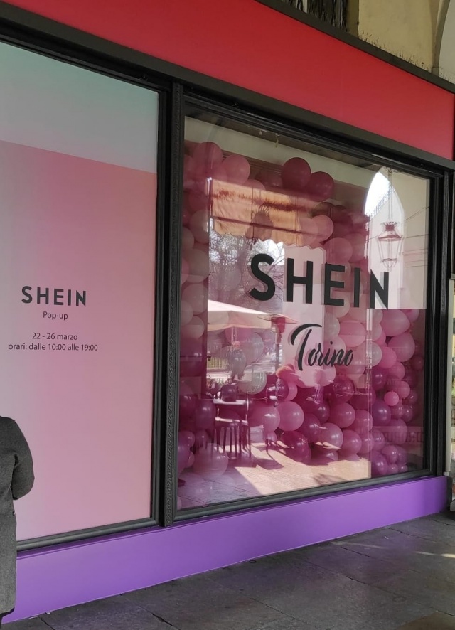 Shein temporary shop