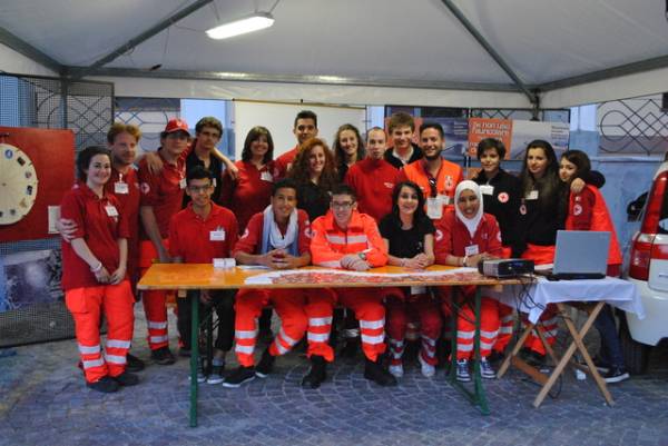 In foto il gruppo CRI sezione di Ivrea