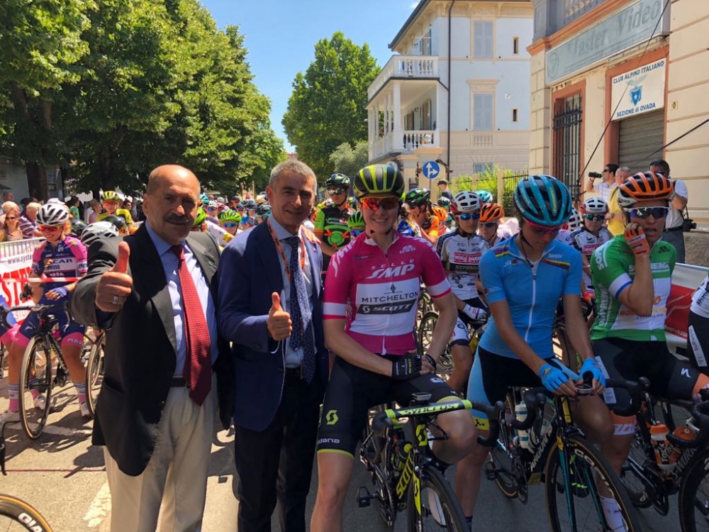 Giro d´Italia femminile 2018-partenza