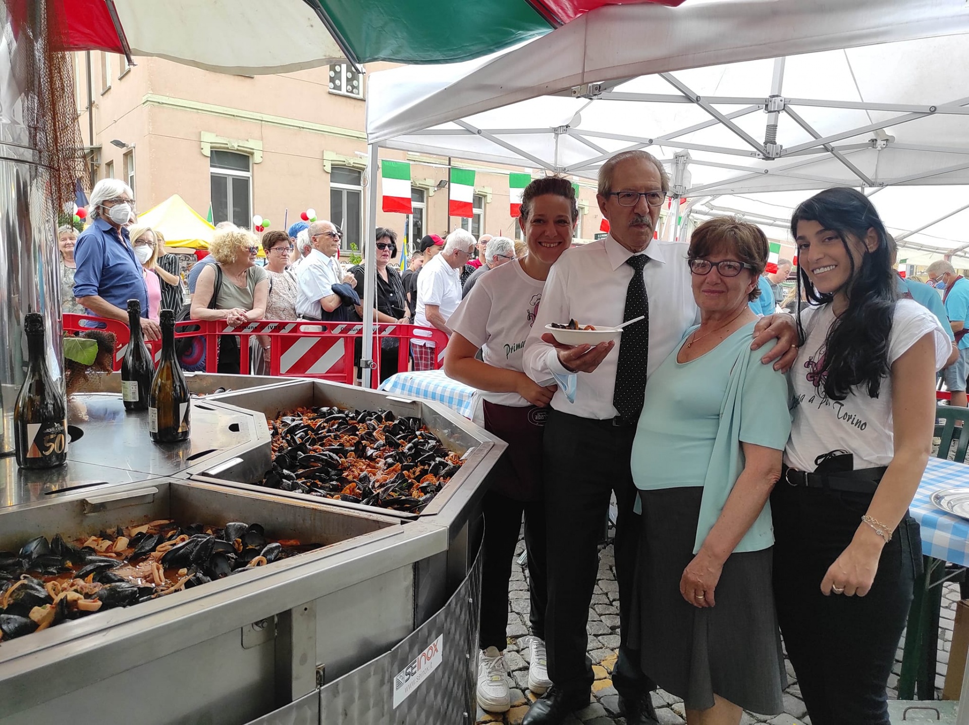 Grande Zuppa di Pesce Tony Cuomo e Famiglia