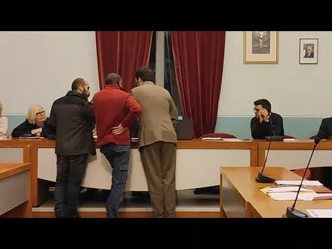 immagine di anteprima del video: Ivrea: Diretta video del Consiglio Comunale 26/10/2023