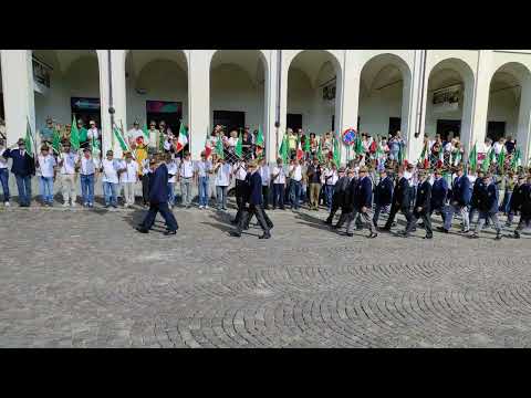 immagine di anteprima del video: Ivrea, 24esimo raduno Alpini, Piazza Ottinetti