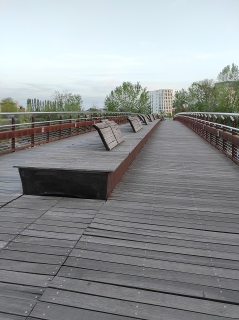 Ivrea, il ponte "La Passerella Natale Capellaro"